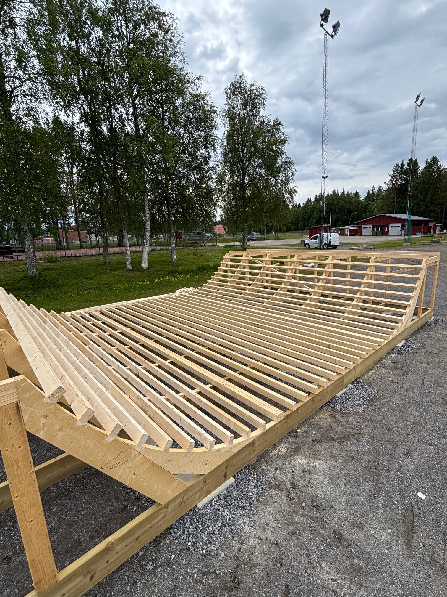 skateramp under uppbyggnad.